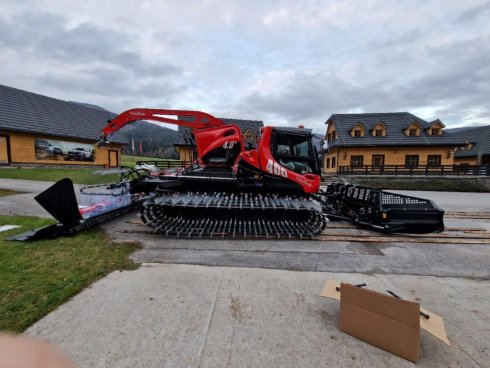 PistenBully 400 W