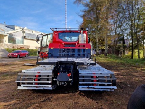 PistenBully 100