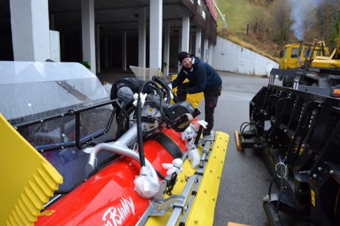 Jasná Chopok juh. Novinkou sú nastaviteľné bočné finišery na Alpin Flex fréze.